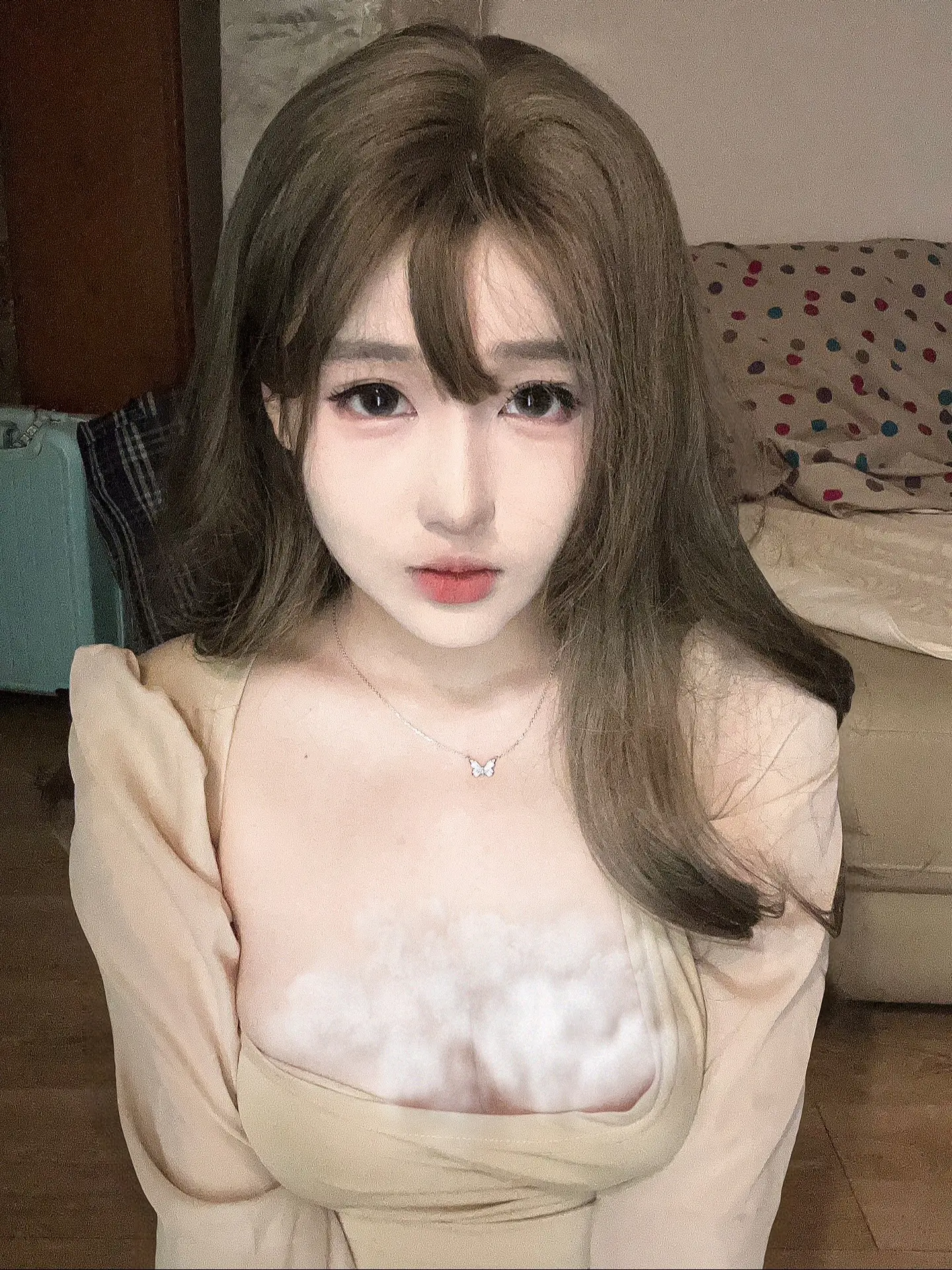 想和你发信息又怕你嫌我烦。