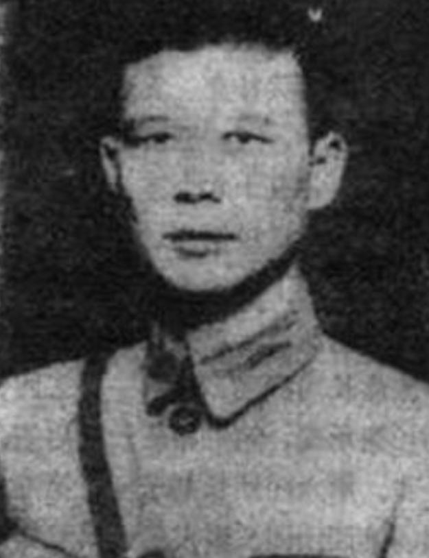 1944 年 7 月，军政部兵役署长程泽润，因兵役弊案被蒋介石扣押，移交军法总监