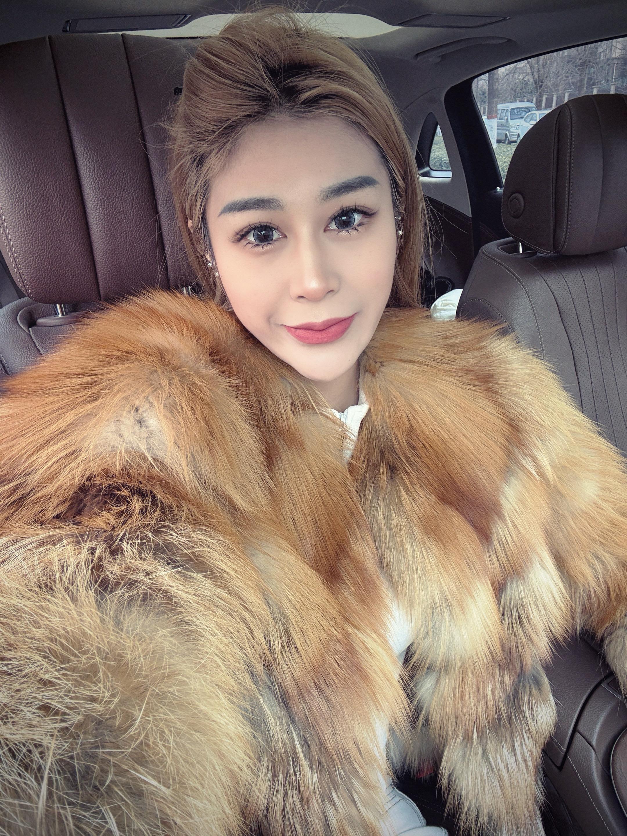 bb 人穷衣服破 连爱都系错啊