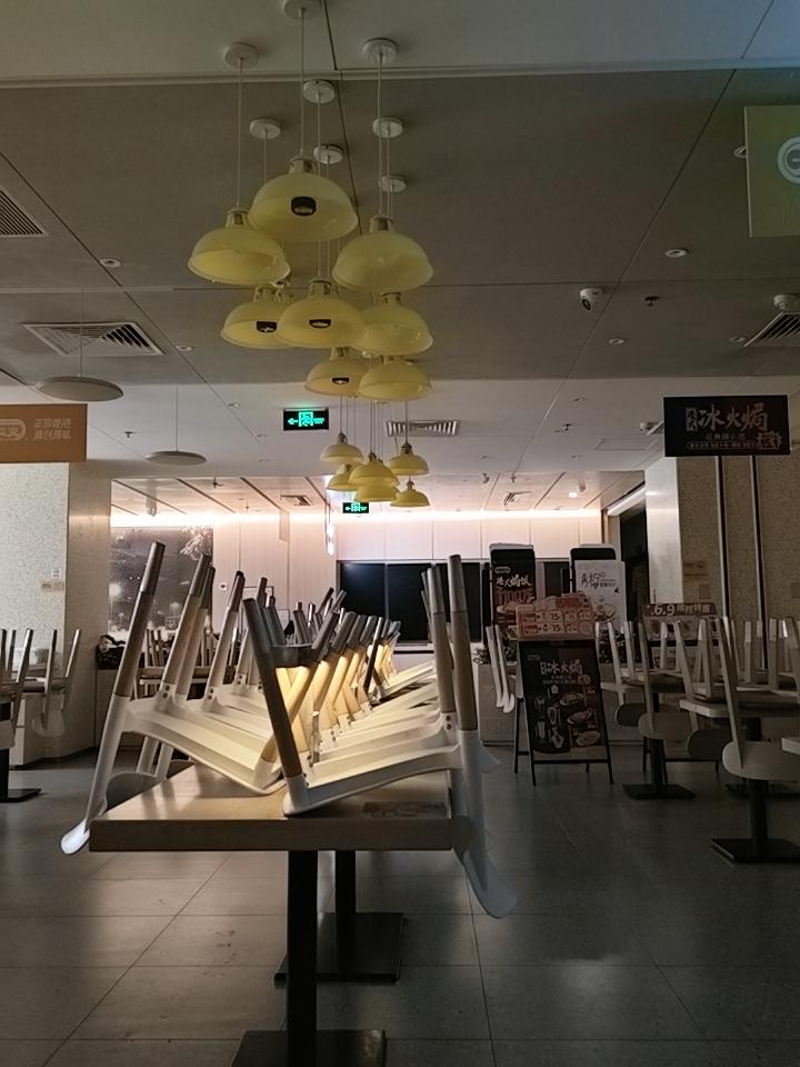 你对因果有何看法有因必有果，两者相互关联，相互牵制。因果无限循环，种什么因得什么