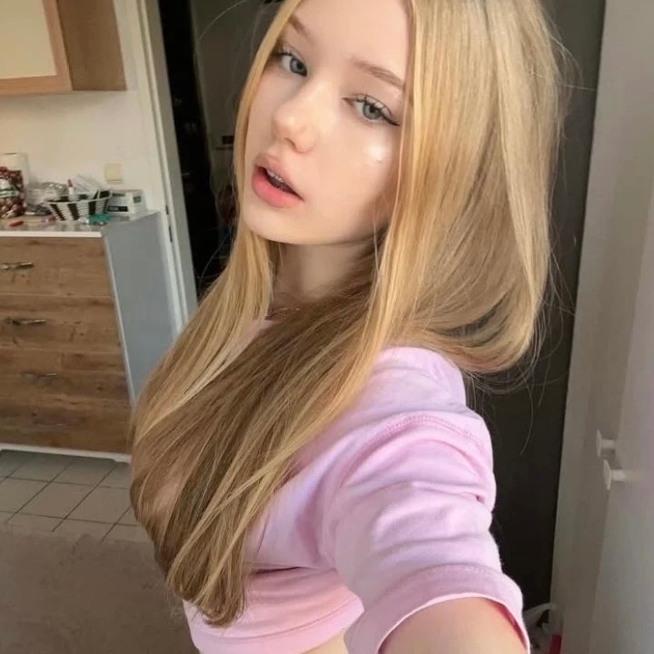 女头｜多风格欧美女生头像 