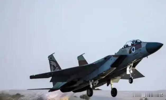 最近伊朗搞了个大动作，偷偷从外面拿了五批导弹原料。啥原料？高氯酸钠和高氯酸铵，就