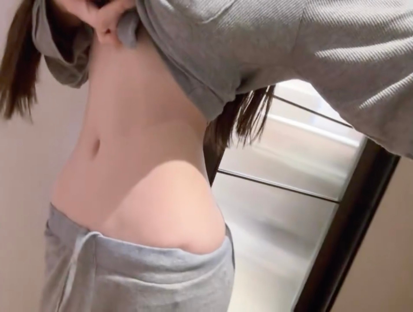 下次拍拍腰窝 