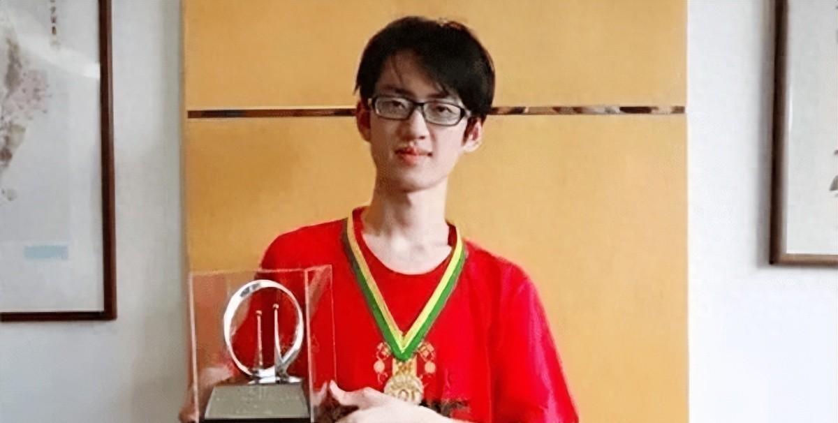 前不久，国际顶级人工智能巨头OpenAI官宣，华人天才陈立杰正式加盟。

紧接着