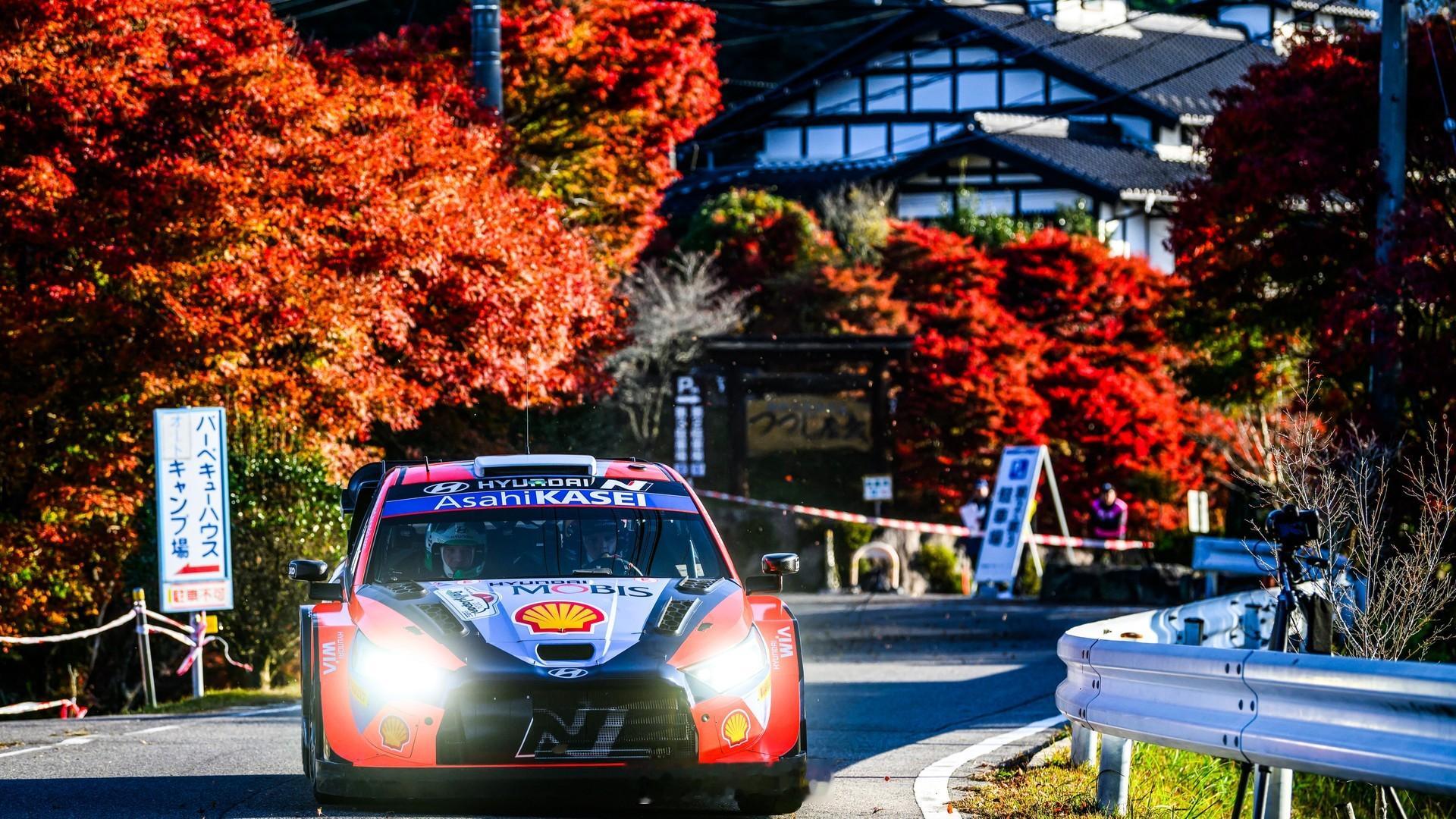 WRC日本拉力赛周六上午：截至赛段14，车手积分领跑者、现代Thierry Ne