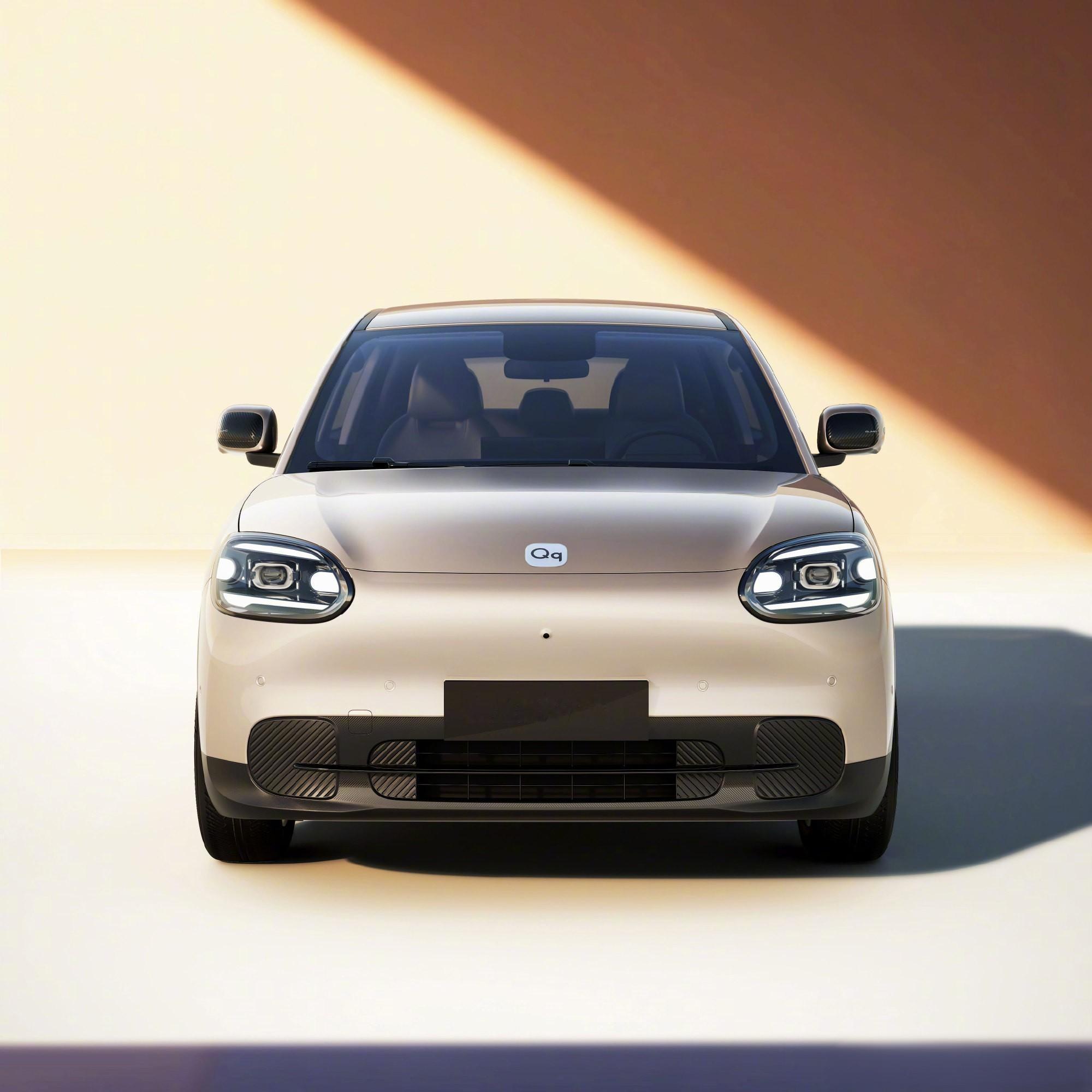 奇瑞QQ3纯电版重启真的太戳人了🥹 谁的青春DNA动了！咱客观说，它俩点真的很