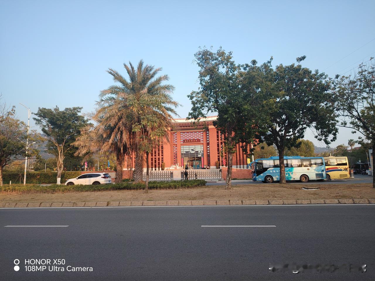 天南地北大拜年赏美景“天南地北大拜年”