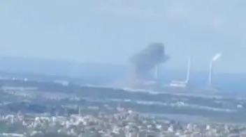 伊朗的对等报复开始，弹道导弹打中了以色列最大的发电厂之一——哈代拉燃气发电厂！据