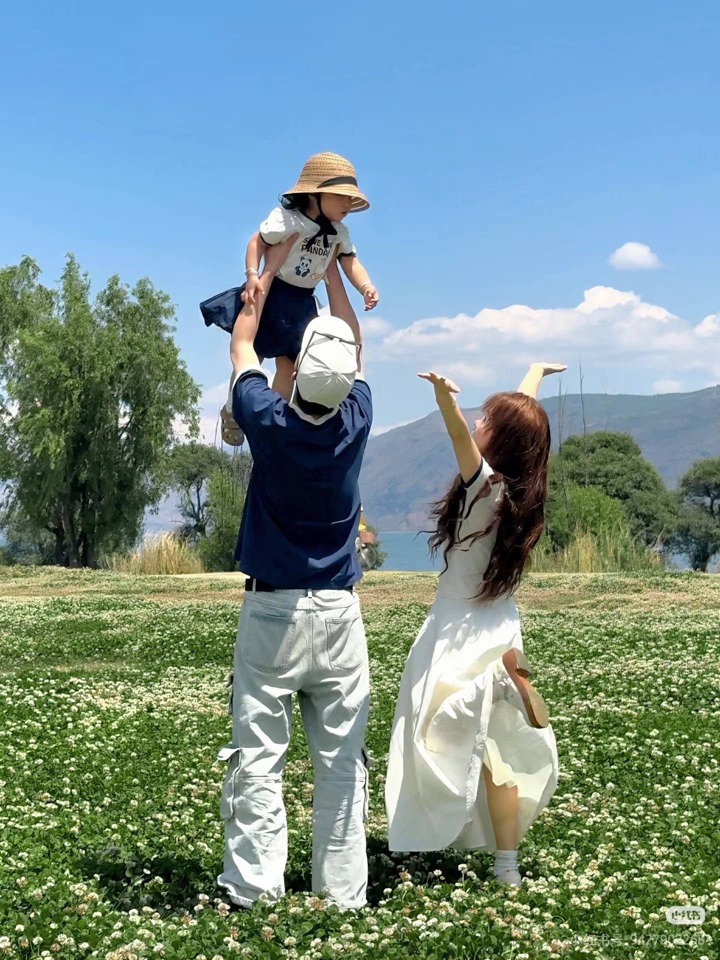 父母会好奇你的生活痕迹 打电话时，他们总问“今天吃了啥”“工作累不累”，其实是想