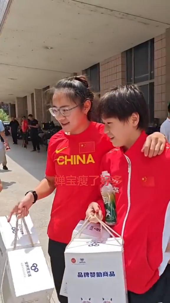 全红婵婵宝来了，婵宝瘦了好多。