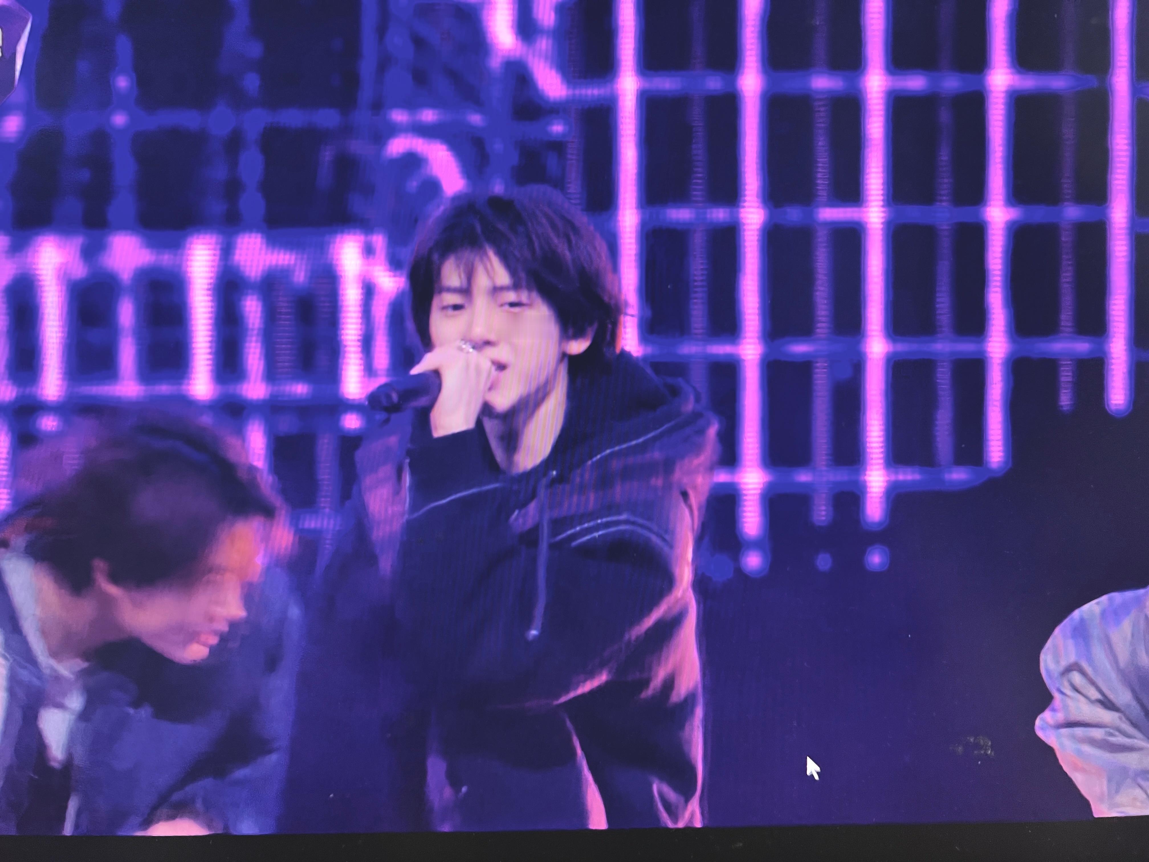 -孩子第一个年末舞台真的太棒了🥹