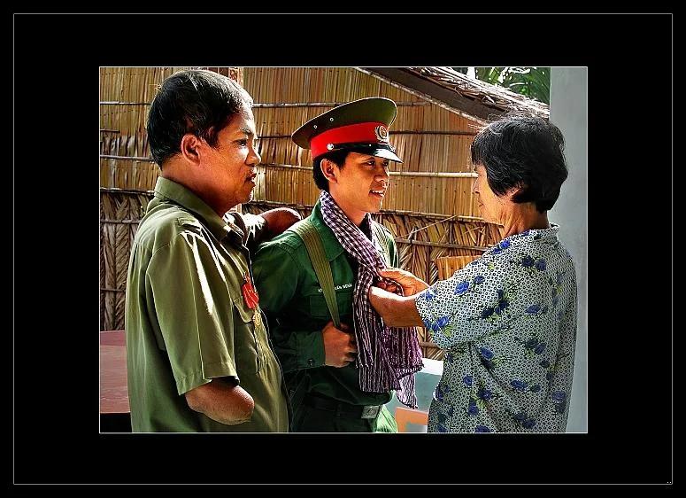 越南父子两代军人