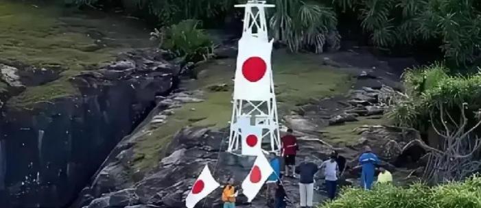 钓鱼岛就没必要拆灯塔！我们有着更好的解决方法，日本这时候只能干瞪眼看着。
 
首