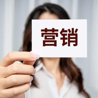 经销商李总的业务人员最近拜访客户，感觉进行不下去了。主要的原因是几乎拜访每一个客