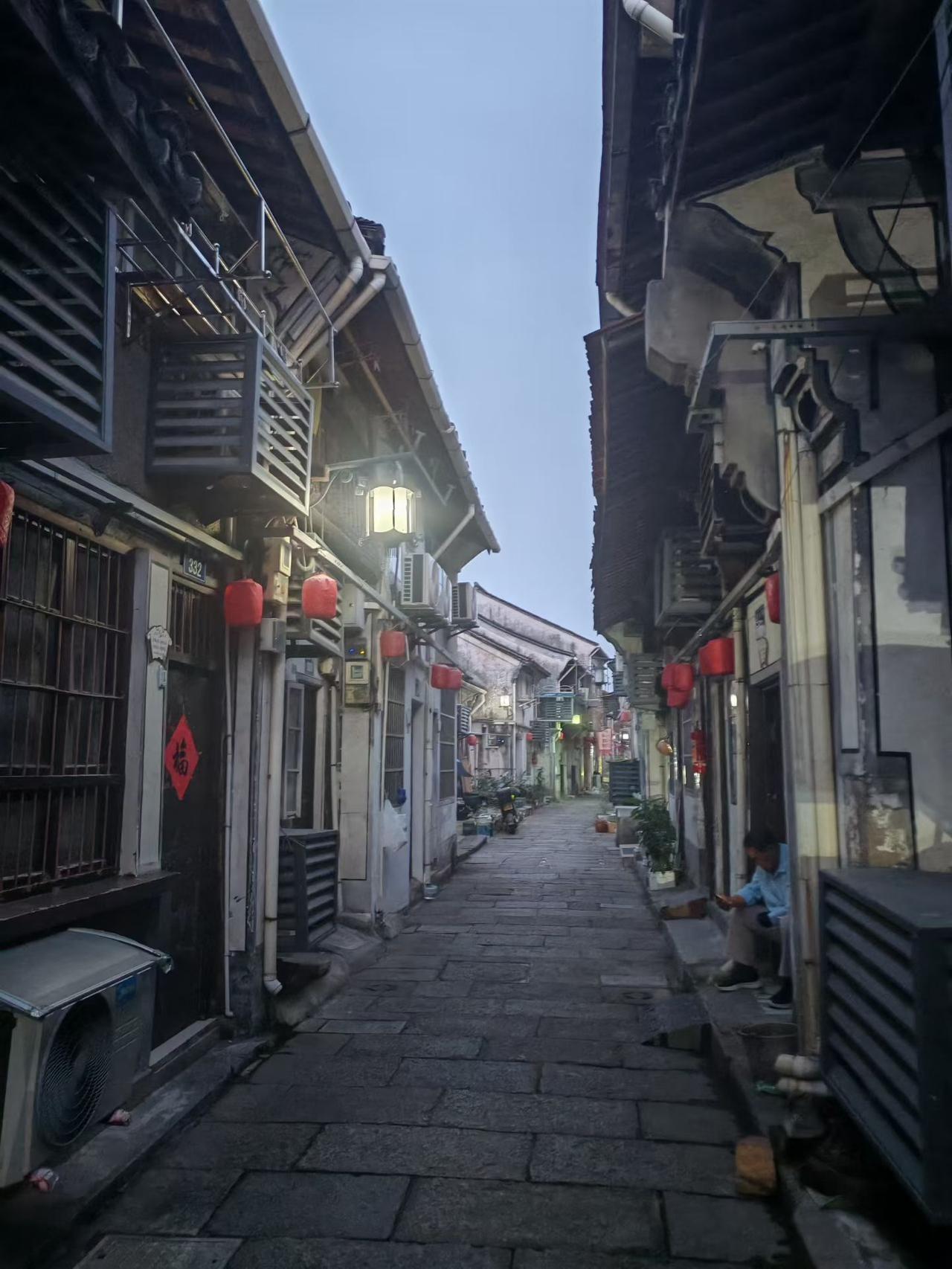 秋日生活打卡季小街古巷