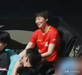 谁能想到，那个在球台前杀气腾腾的鳗鱼，私底下竟然是个顶级的迷糊蛋？
这回算是把