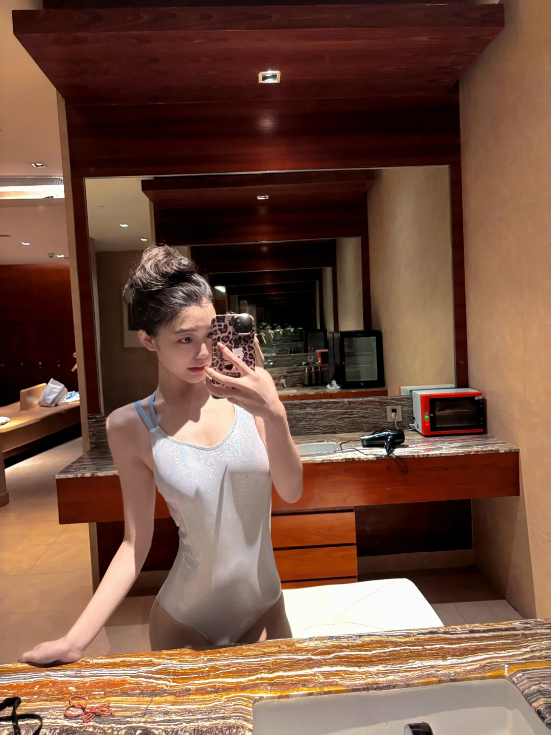 眼睛一睁就是在游泳🏊🏻‍♀️