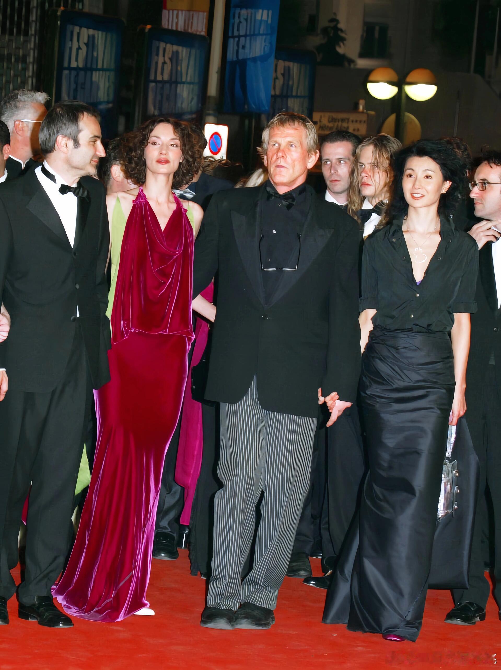 2004年，张曼玉凭借电影《清洁》中的精彩表演获得第57届戛纳电影节最佳女主角，