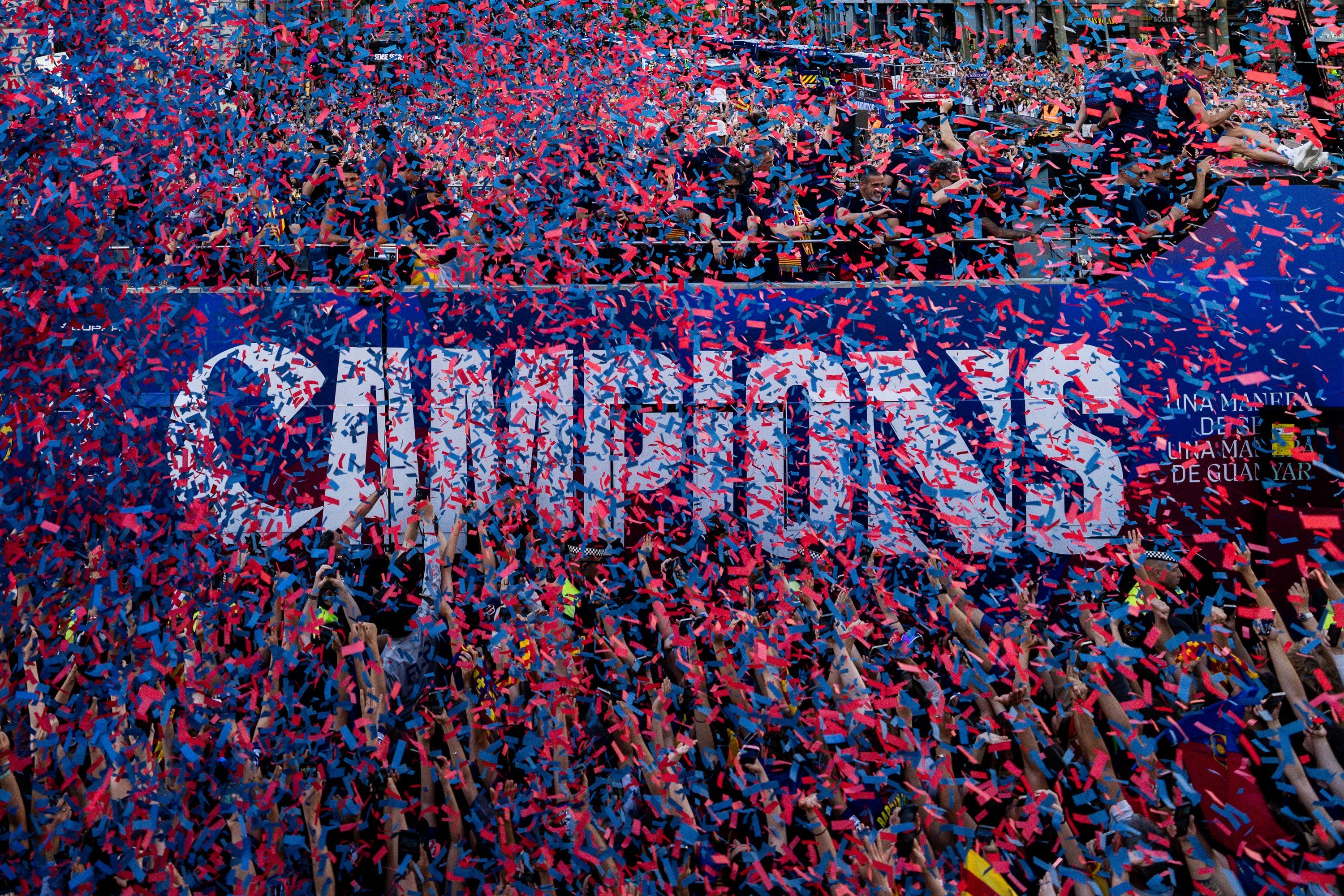 2025/2026赛季西甲联赛冠军🏆——巴塞罗那❤️💙巴萨卫冕西甲冠军巴萨夺