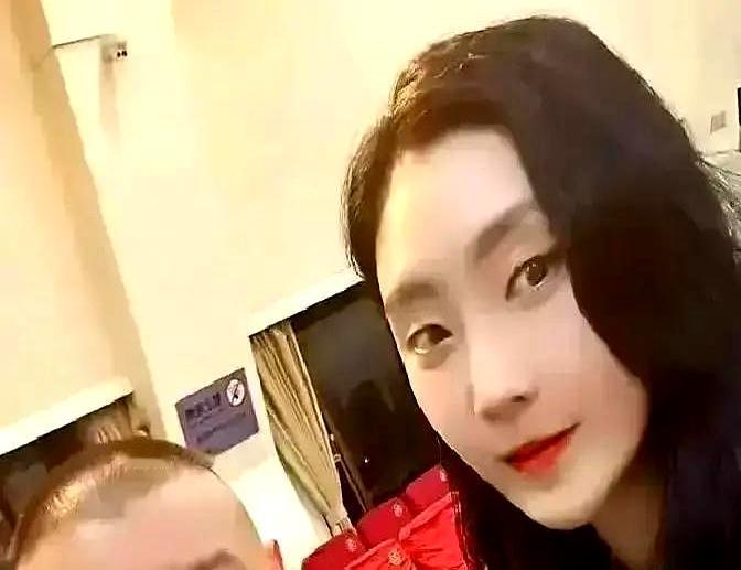 送四合院当婚房？硬要把陶阳按成“德云驸马爷”？这谣言可真敢编。
 

结果呢？