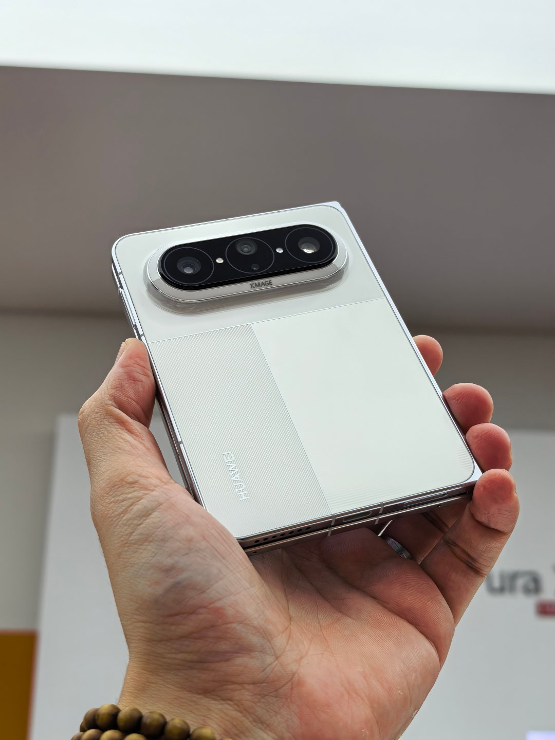 下午华为PuraXMax价格 出来，有不少小伙伴一时觉得说，是不是有点高。可能都