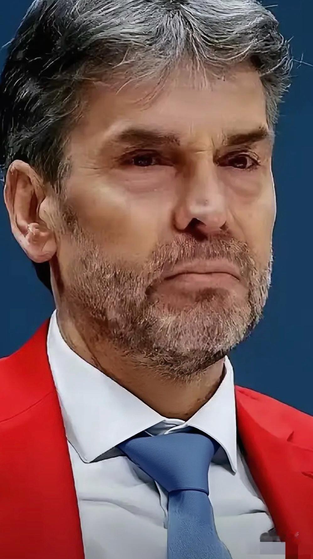 这下想明白了！
荷兰希望合作！

荷兰经济部长卡瑞曼斯想和中大国合作。想搞清楚N