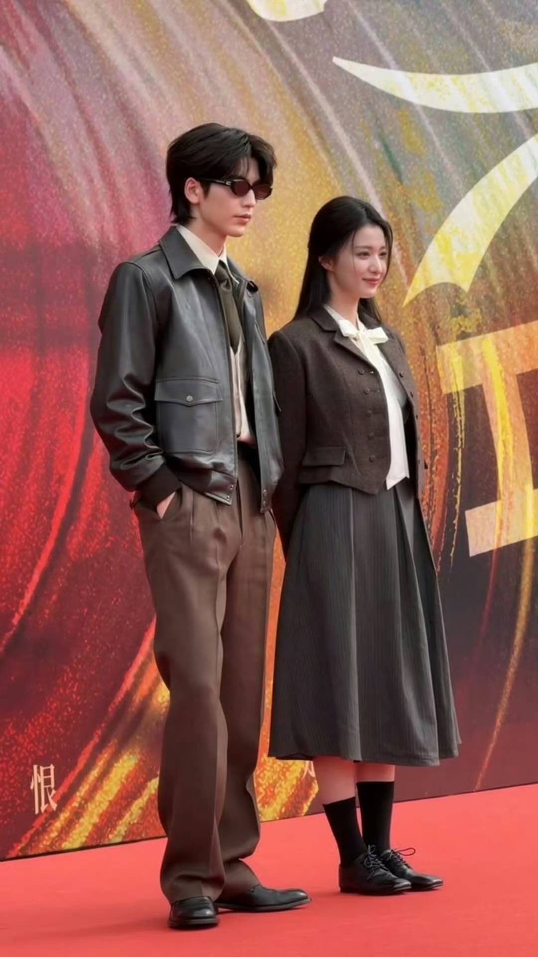张凌赫王楚然这一秒过火开机同框路透！！这真的很可以这一秒过火 ​​​