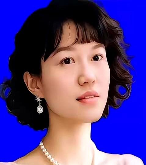 杨振宁曾跟翁帆讲: “我走之后要是碰到对的人，别因顾虑错失幸福
他算着自己剩下的