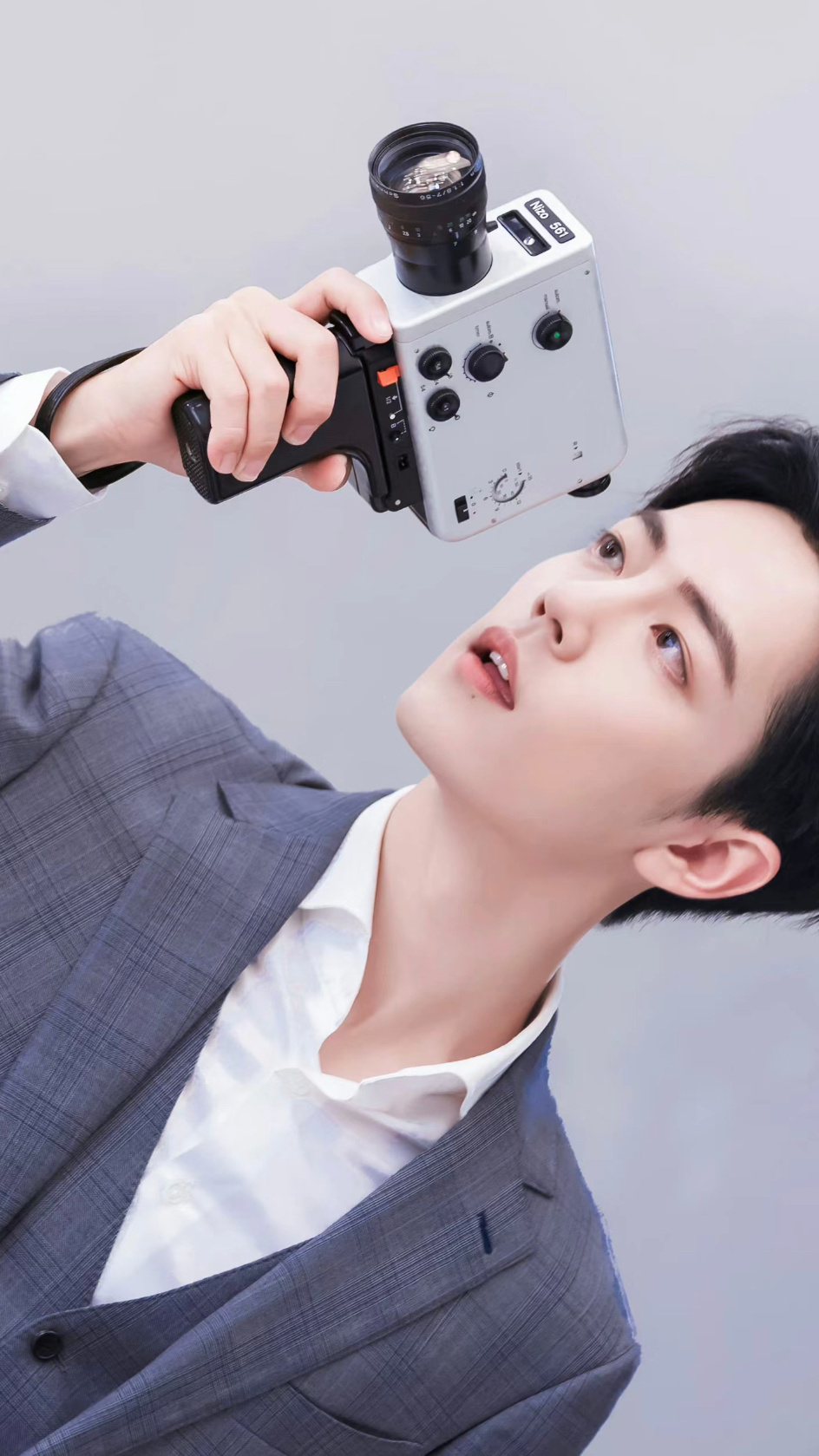 美貌的哥哥