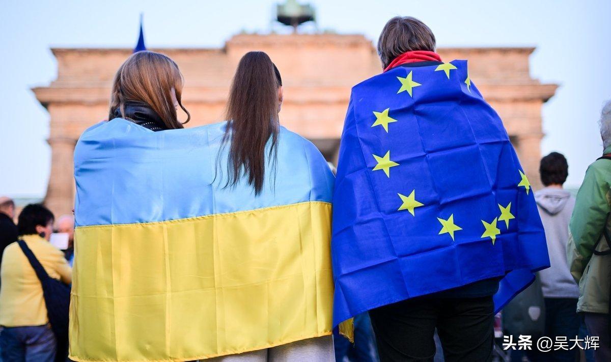 欧盟正讨论在2027年后收紧对乌克兰人的临时保护政策
 
据自由电台援引消息人士