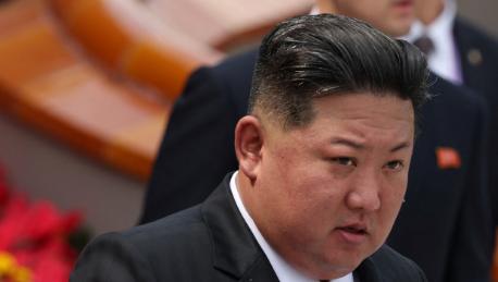 金正恩算是玩明白了，挨着中国建核弹基地，20年了，美国仍装作没看到，美国战略与国
