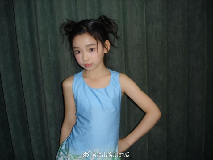 小酒窝六一萌照 、小酒窝一口气发了17张照片被小酒窝的 17 张萌照甜晕！六一限