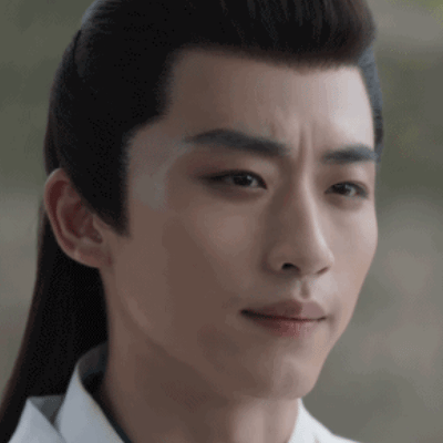 第二个杨幂？《庆余年2》开播，新版言冰云刚出场就惹争议，说话抿嘴好出戏，观众辣评