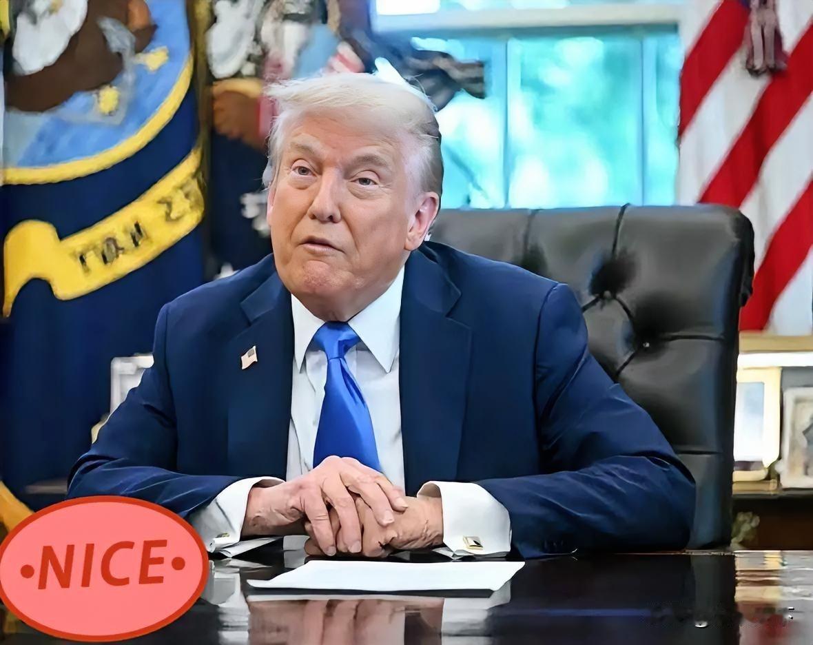 特朗普这波操作也太魔幻了吧！
聚会上突然让财政部长贝森特，当场给中国打电话催购大