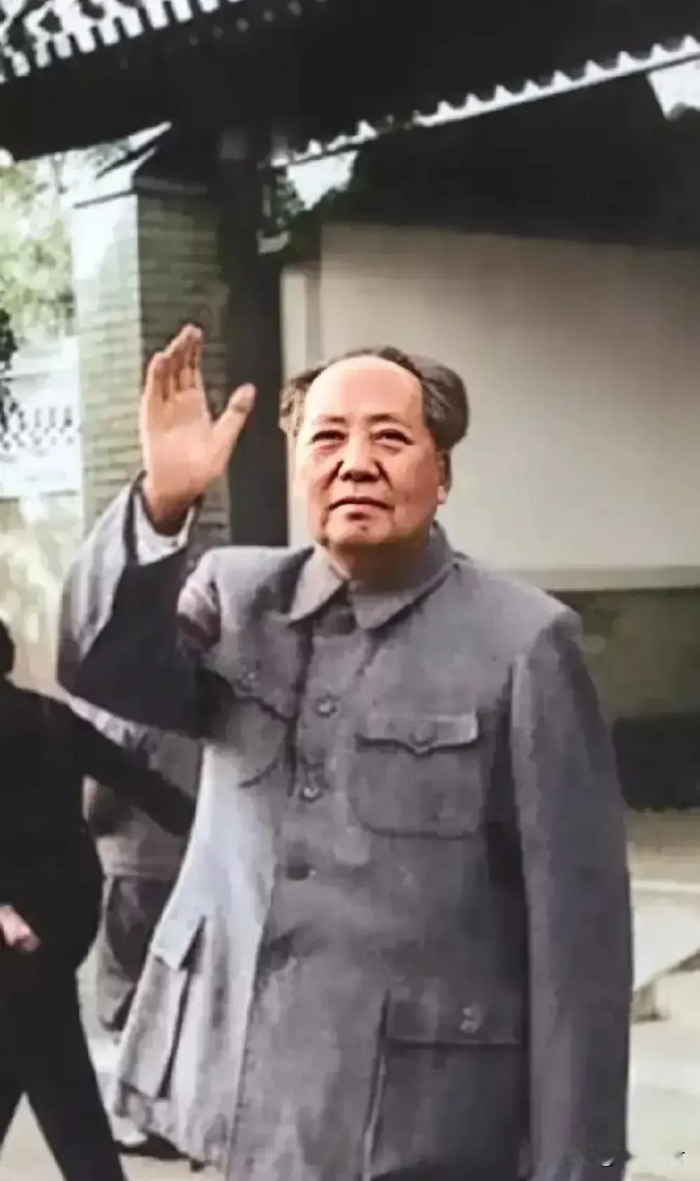 读书笔记：研读《毛泽东年谱》——问与答
问：毛主席“为消灭文盲而斗争”的题词最早