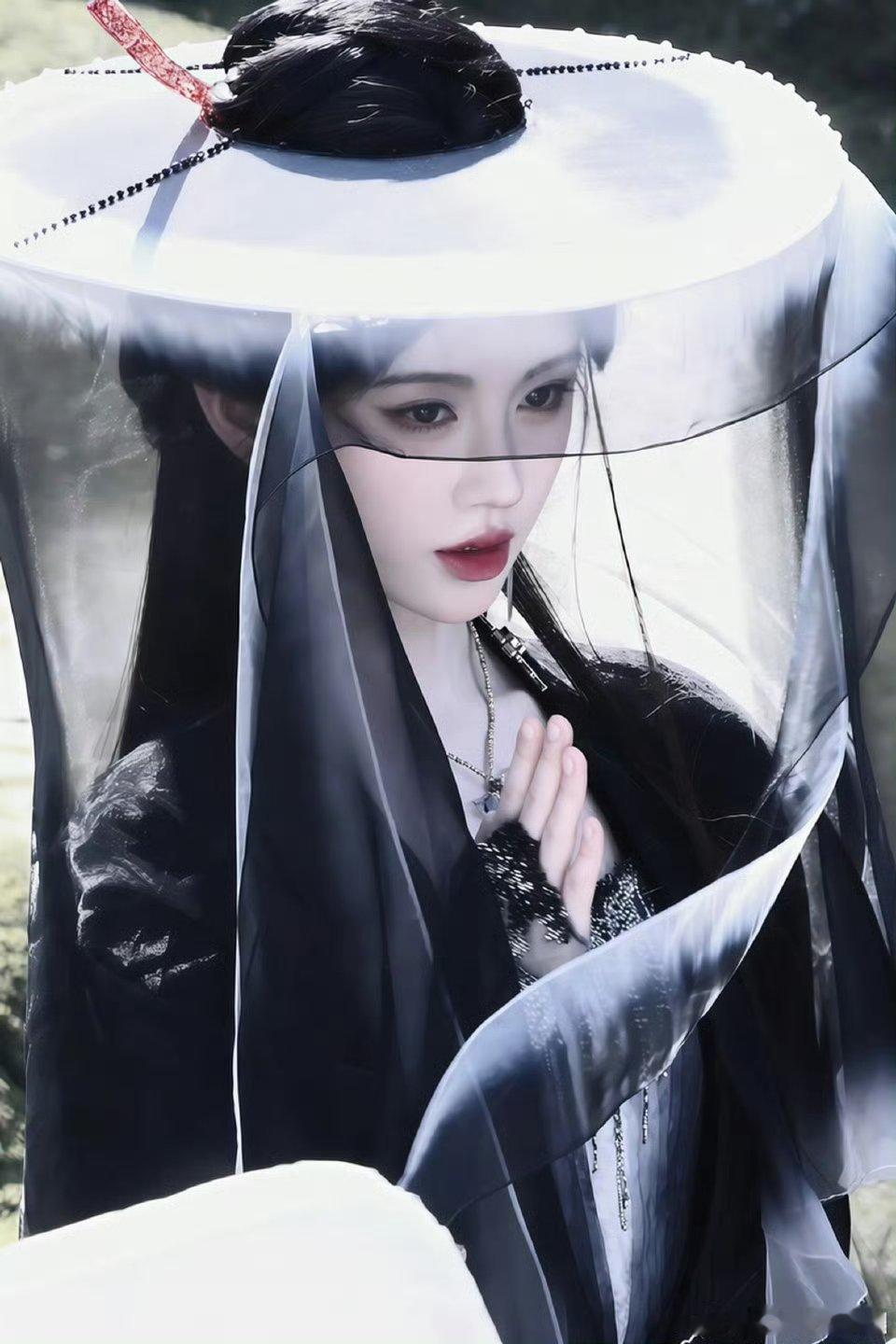 鞠婧祎黑衣斗笠鞠婧祎来战黑衣斗笠造型鞠婧祎黑衣斗笠，爱了， ​​​