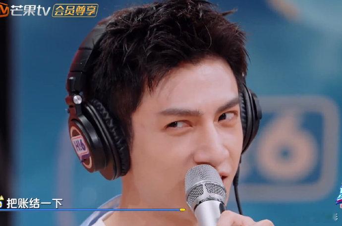 罗云熙[超话]罗云熙答错反成神回复谁还没看罗云熙的 “反向答题” 名场面？答错的