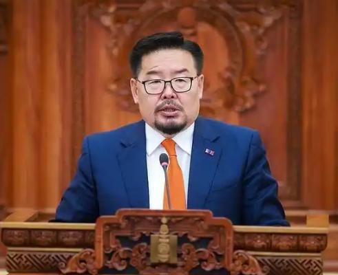 这是什么精神？一向完全没有存在感的蒙古突然支持、赞赏、感谢中国了？
这是想通了吗