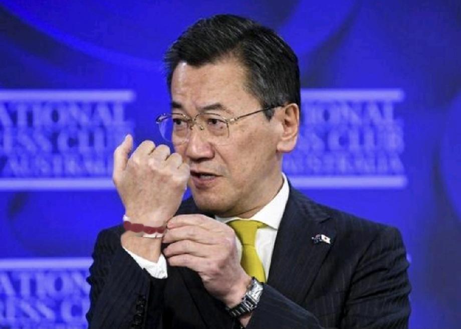 日本前大使口出狂言，引发热议
 
日本前驻澳大利亚大使山上信吾，近日在澳大利亚接