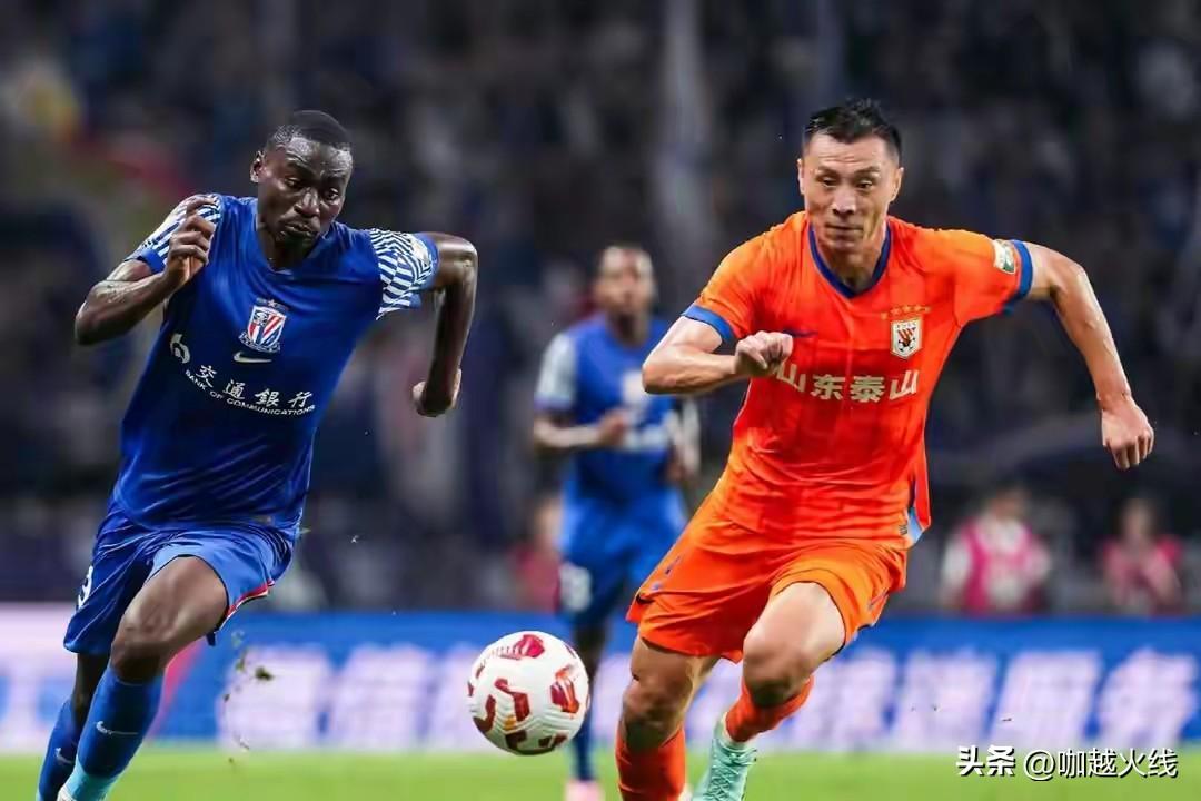 泰山队热身赛这场1：9输球，球队正处于冬训期，还遭遇了五天三赛的密集赛程，球员们