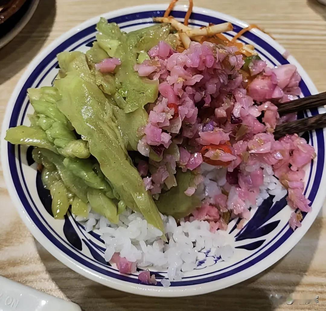 #家财万贯日食不过三餐# 广厦三千，夜眠仅需六尺，家财万贯，日食不过三餐。#宋清