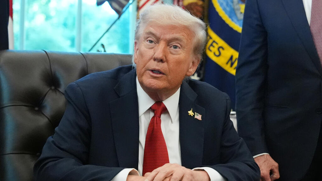 据参考消息网报道，特朗普给伊朗的最后期限逼近：美东时间7日晚8点，即北京时间8日