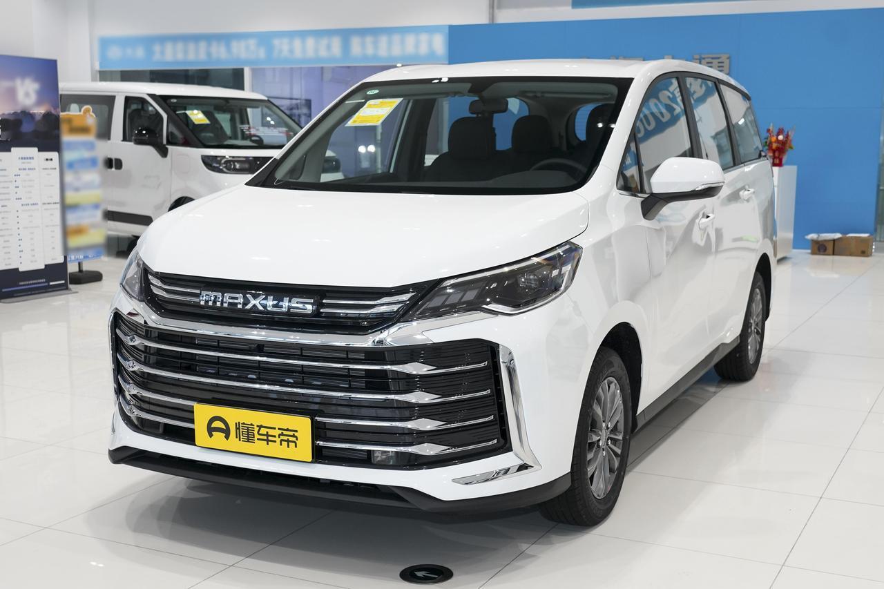 2026款上汽大通G50，给我的感觉就是务实的家用工具车。价格不贵，10万不到就