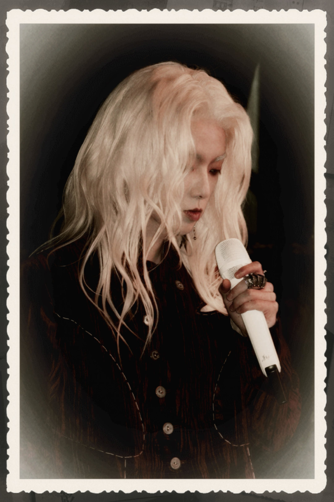 华晨宇每张门票捐赠10元华晨宇新的家园正在开启，火星2.0演唱会来啦！！终于等到