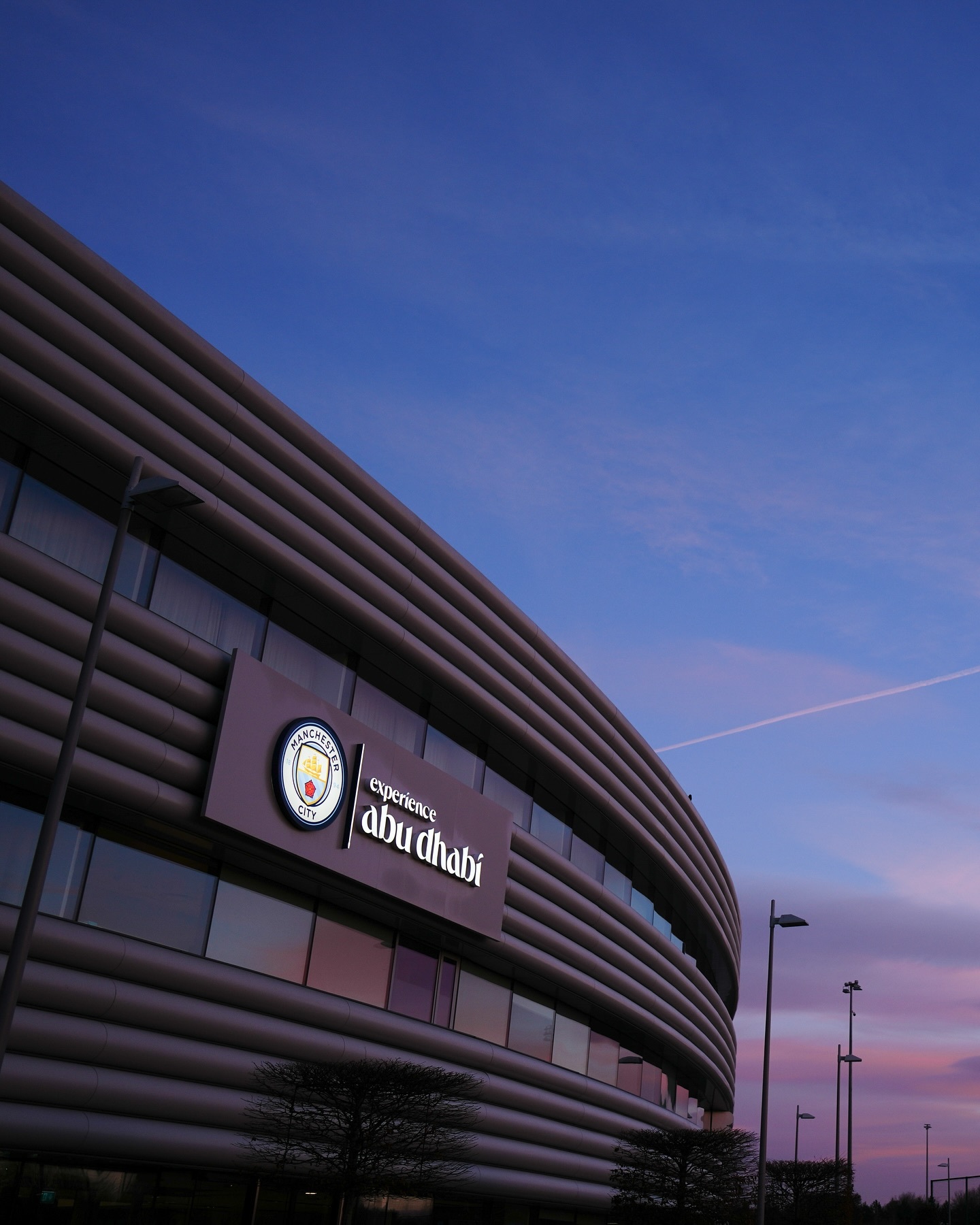 清晨的城市足球学院