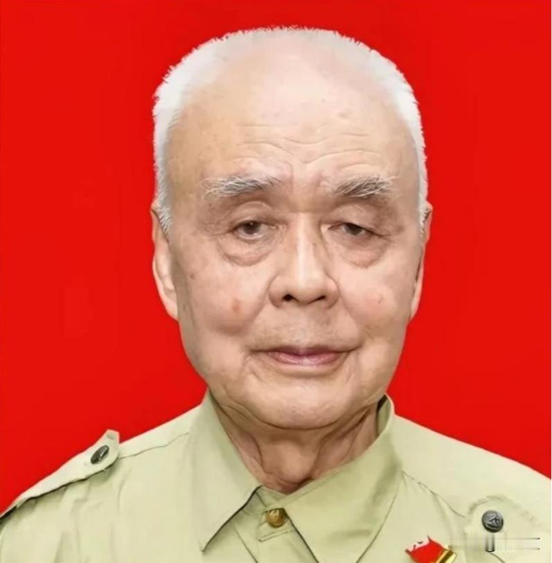 1952 年，上甘岭战役中，一位年仅 16 岁的志愿兵突然尿急，他索性直接对着迫