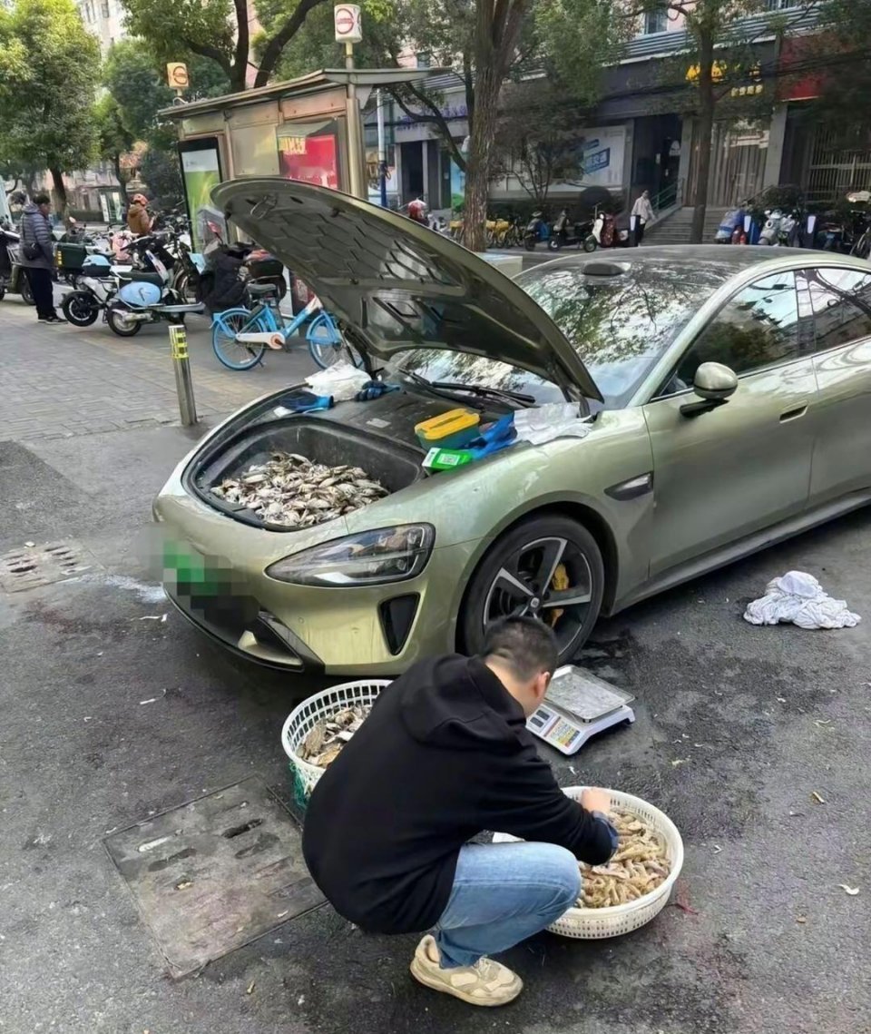 这车主是个狠人呀！！！ ​​​