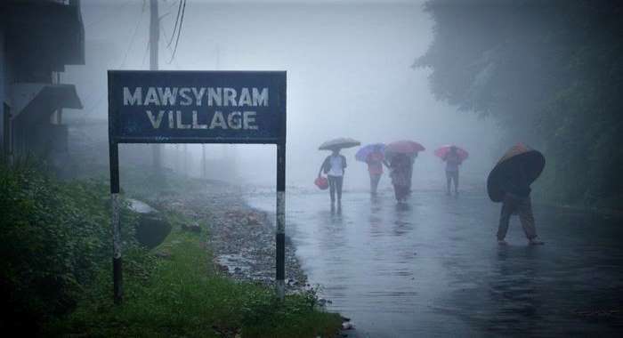 印度的毛辛拉姆Mawsynram，是世界降雨之最，年降雨量在1985年甚至达到了