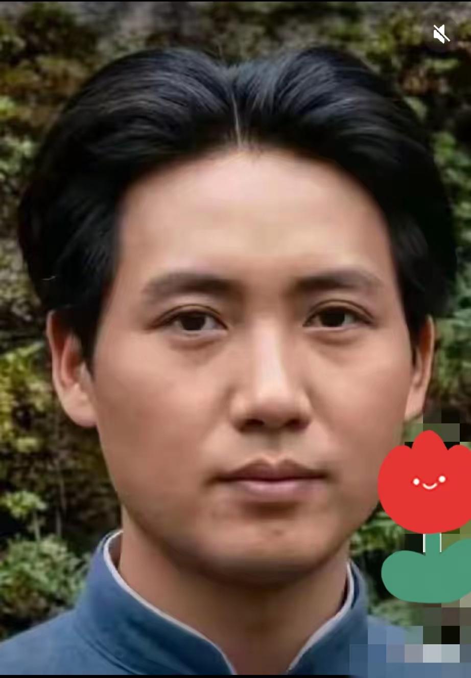 选扮演毛主席这个角色的演员，导演应该多下一些功夫，到全国各地包括乡下去寻找，我相