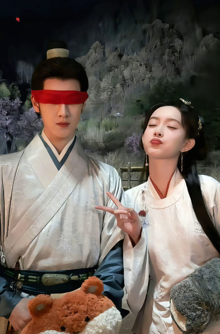 昭昭墨墨的权威后知后觉0个人走出了九重紫 这才是我的年度cp！ ​​​
